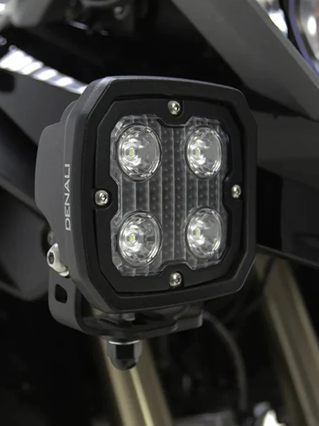 Denali D4 v2.0 Trioptic Auxiliary Fog Light - Image 2