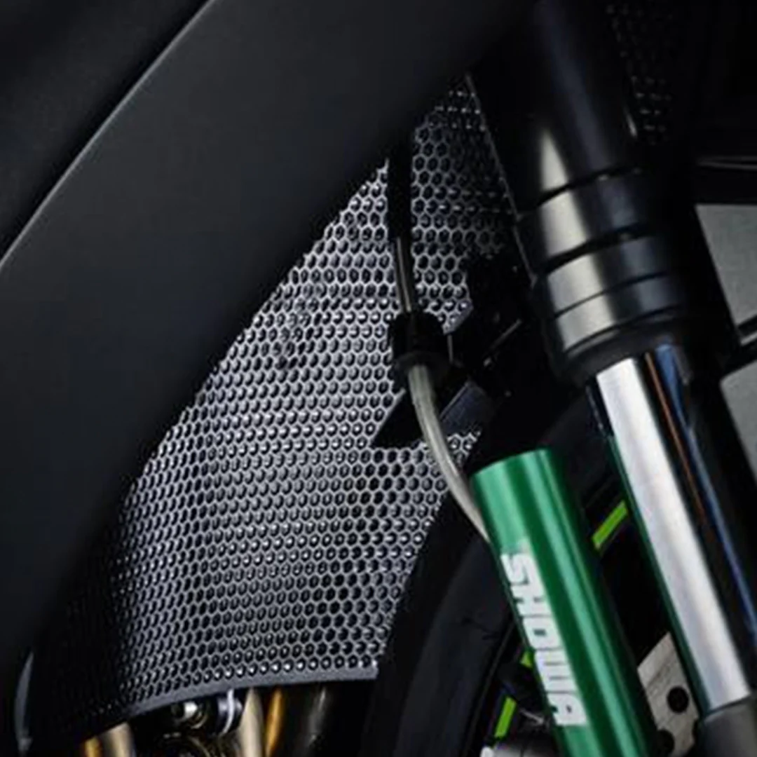 EVOTECH KAWASAKI ZX10R RADIATOR GRILL - Image 2