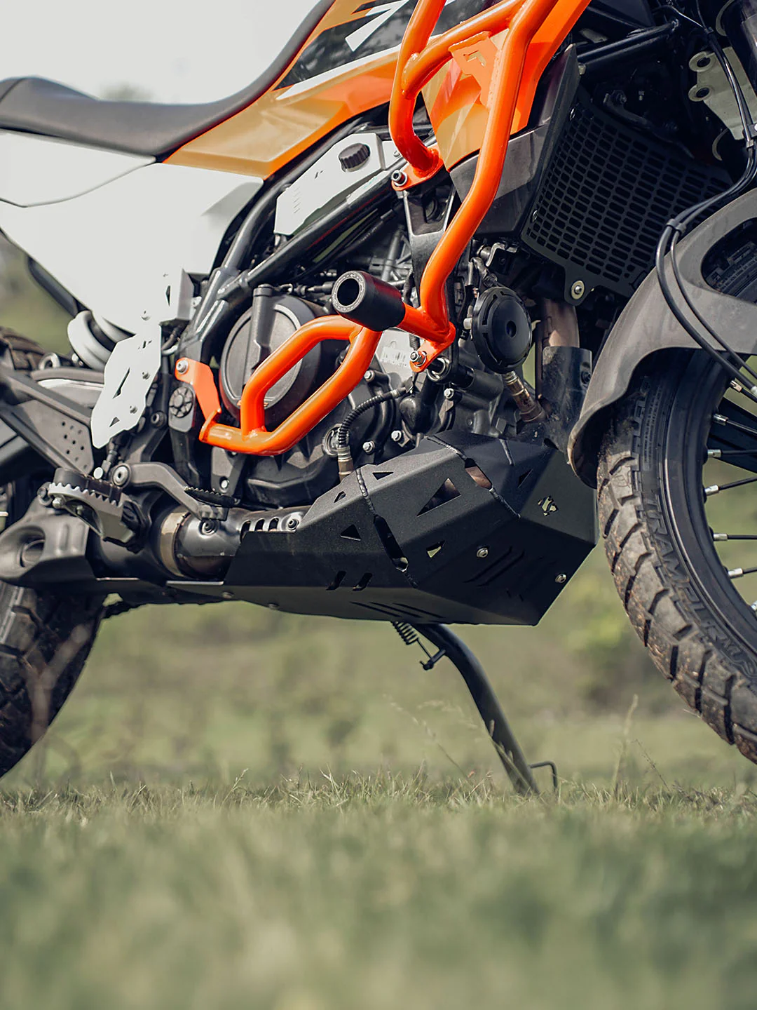 LEGUNDARY KTM 250 ADV/390 ADV R/390 ADV X+/390 ADV S 2025 VAMBRACE BASHPLATE BLACK - Image 3