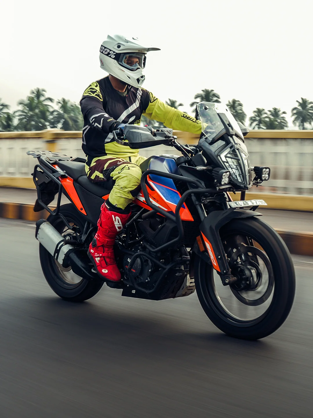 Legundary ADV390 Casus Saddle Stay - Image 7