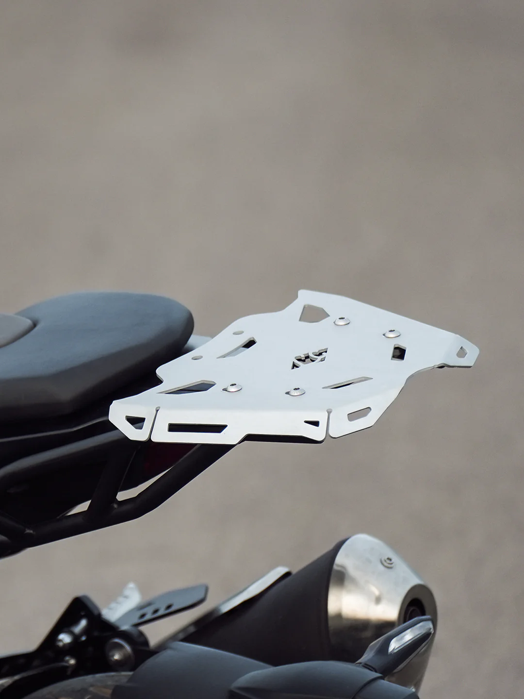 Legundary Apache RTR310 Gopher Luggage Carrier - Image 2