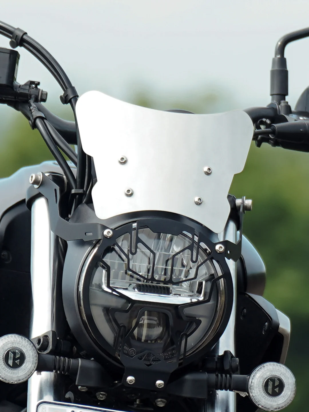 Legundary Hero Mavrick 440 Mig Headlight Grill - Image 2