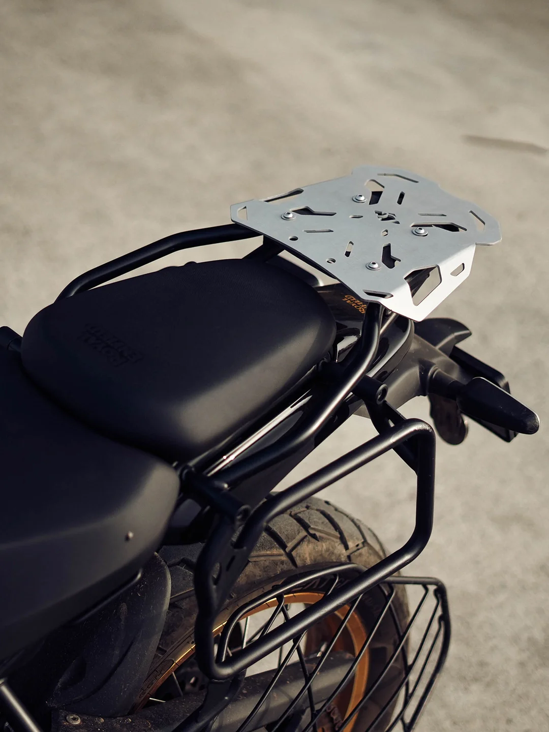 Legundary Himalayan 450 Taurus Carrier Plate Aluminium - Image 3