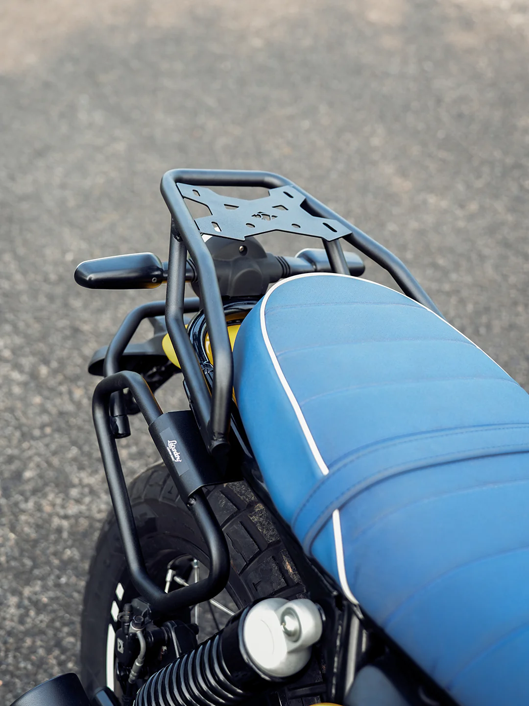 Legundary RE Bear 650 Gopher Luggage Carrier - Image 3