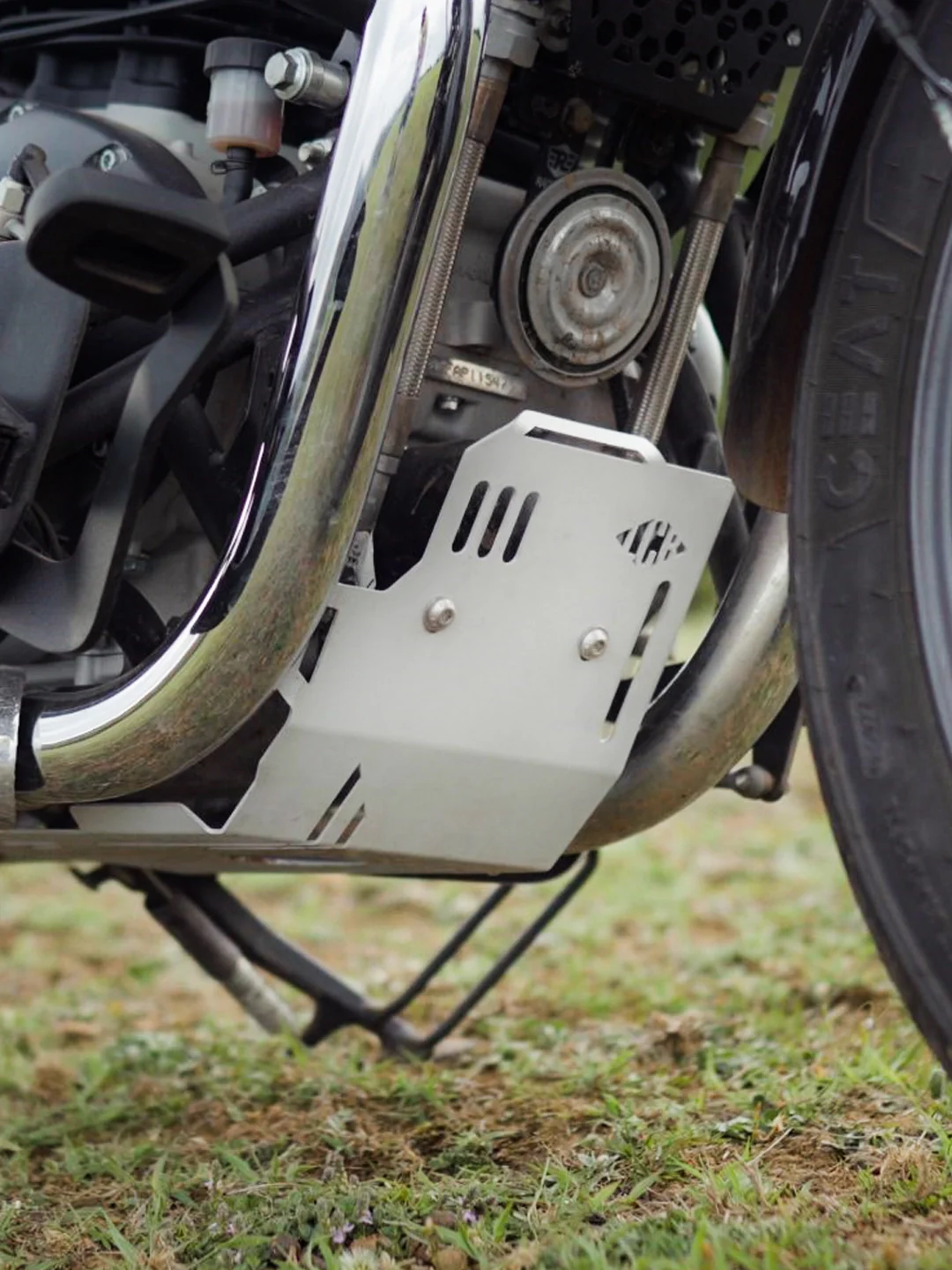 Legundary Super Meteor 650 Voyager Bash Plate - Image 3