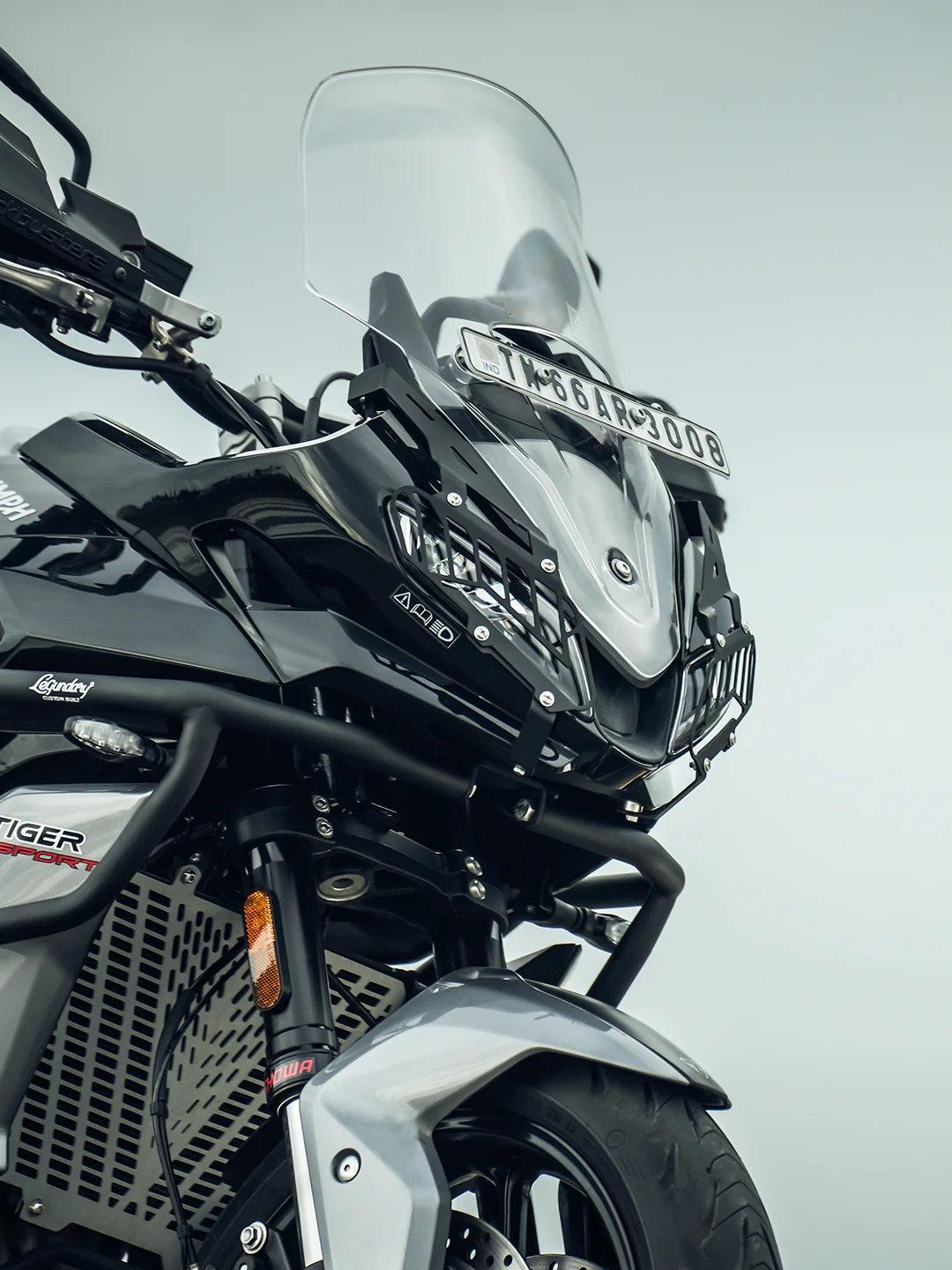 Legundary Triumph Tiger 660 Venator Headlight Grill