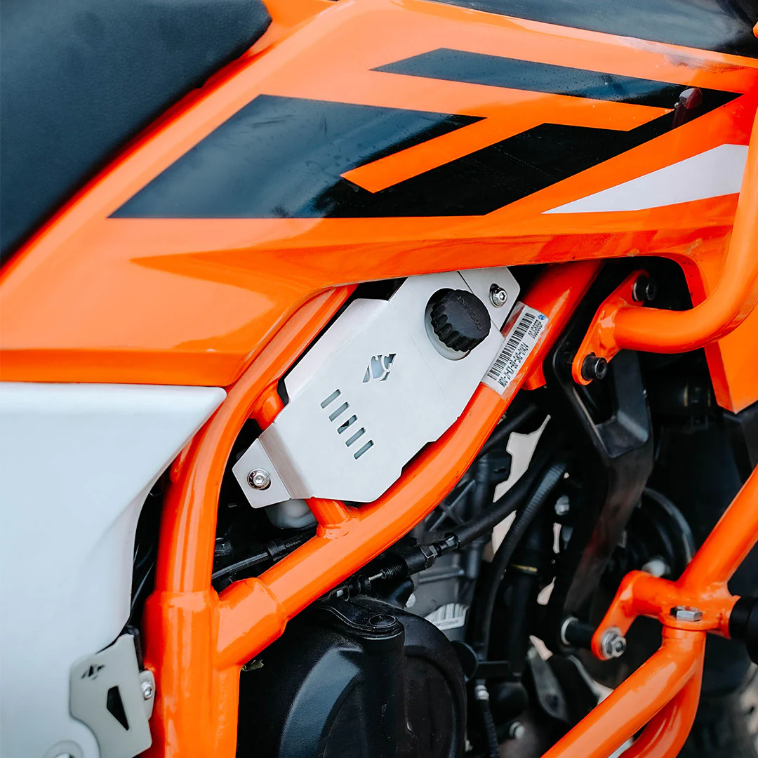 Legundary KTM 390 Enduro R Custos Coolant Cap Silver - Image 3