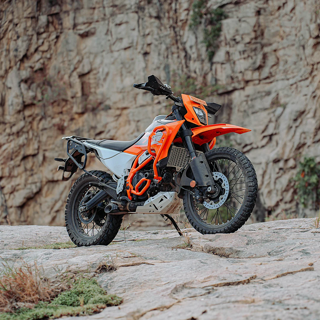 Legundary KTM 390 Enduro R Defender Crash Guard Orange - Image 5