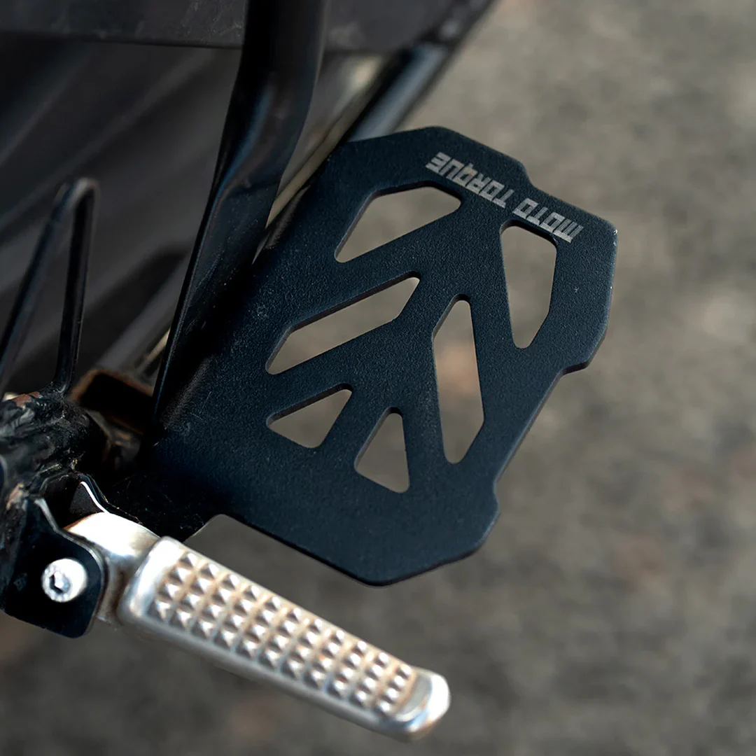 MTQ HONDA CB200X / NX200 FOOT REST