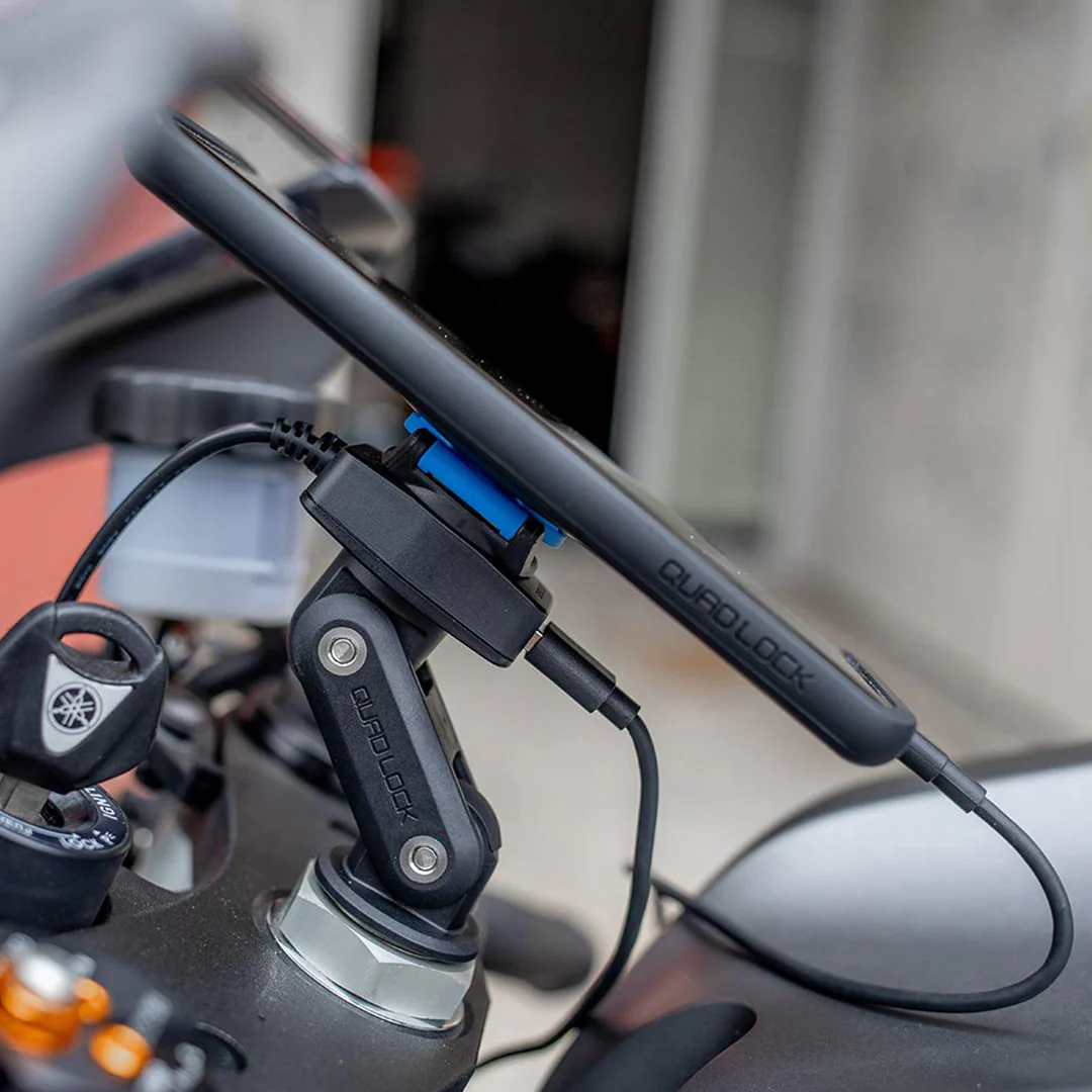 QUAD LOCK MOTORCYCLE USB CHARGER - Image 3