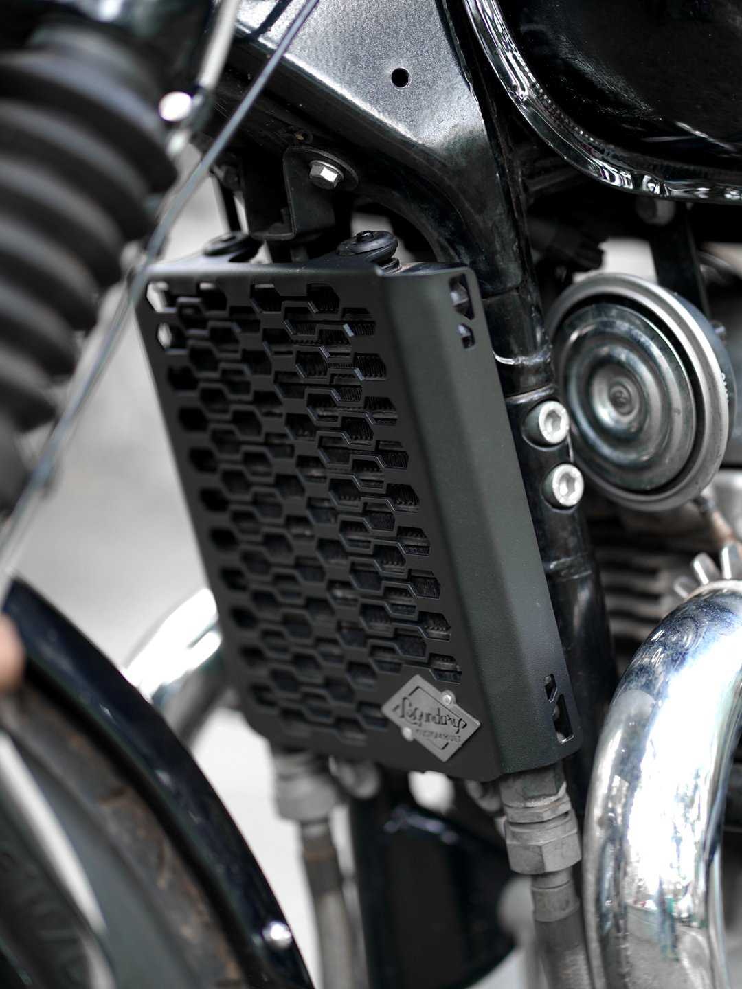 Legundary Interceptor Radiator Grill